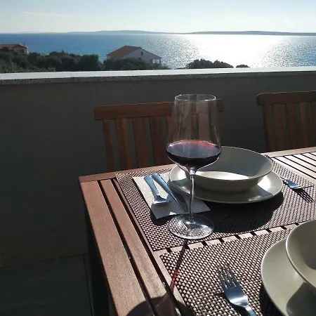 Sunset Appartement Mandre